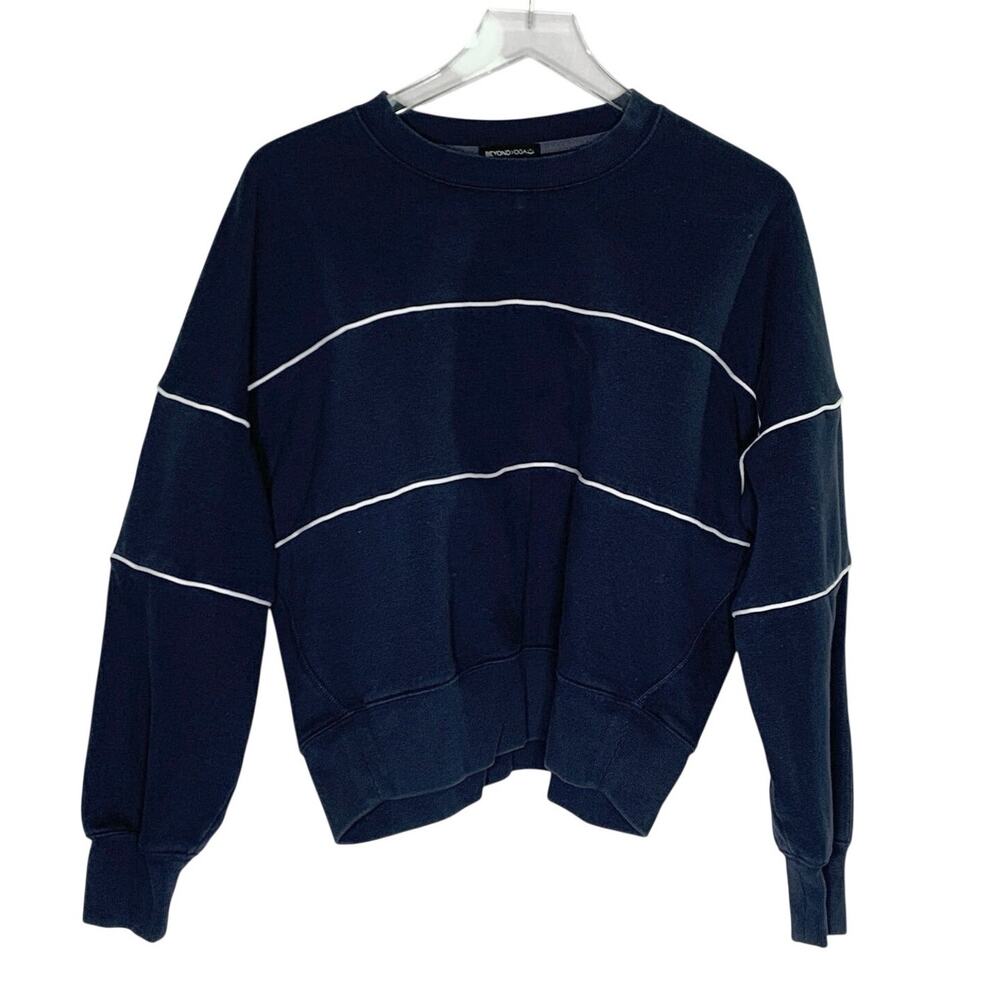 Beyond Yoga Luxefleece Piper Oversized Sweatshirt S Navy White